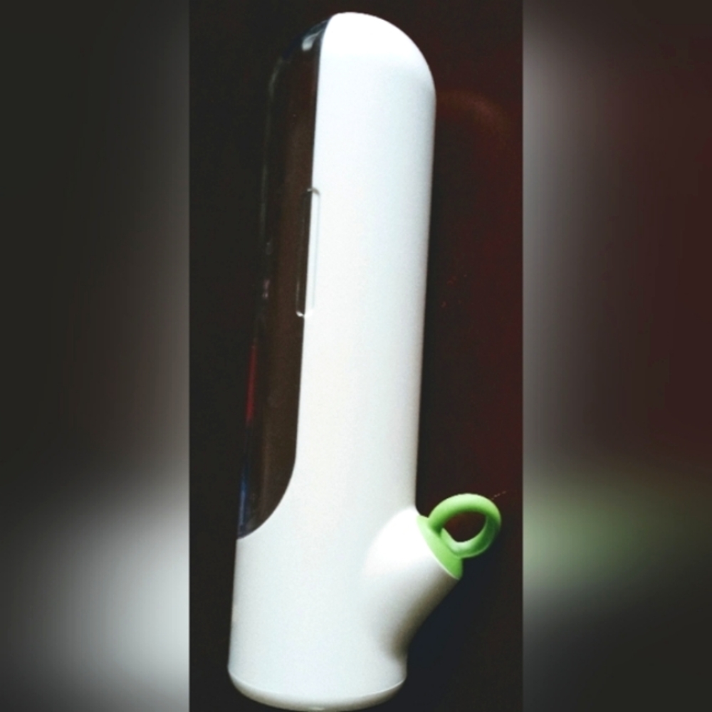 🌿Herb Saver Best Keeper for Freshest Produce - Innovation that Works by Prepara - Picture 8 of 9